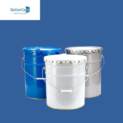 Seau en acier blanc de 5 gallons, réutilisant de vieux bidons de peinture pour emballer le revêtement marin